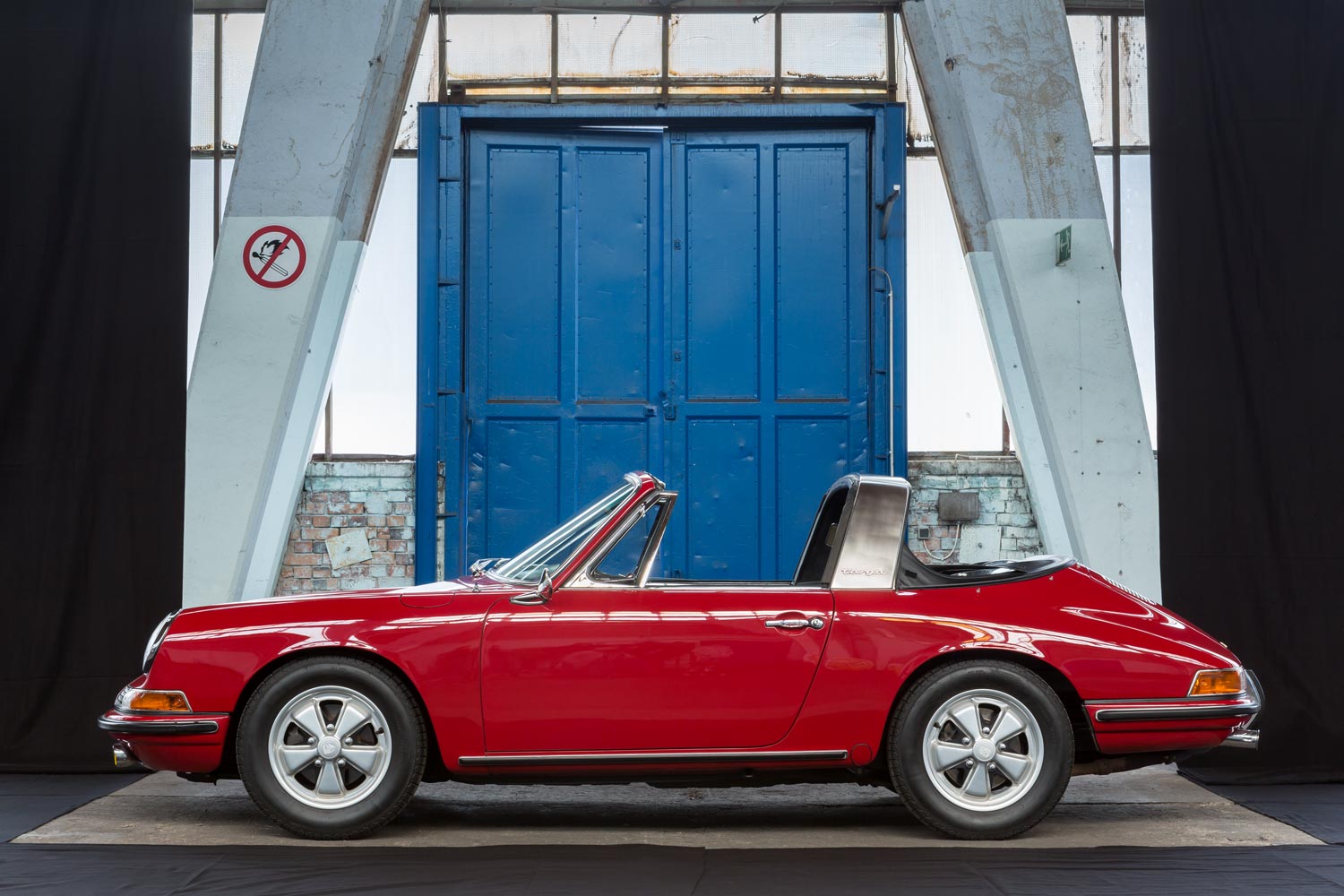 Porsche 911 Book F-Model 60 Years 1965-1973 - Image 3